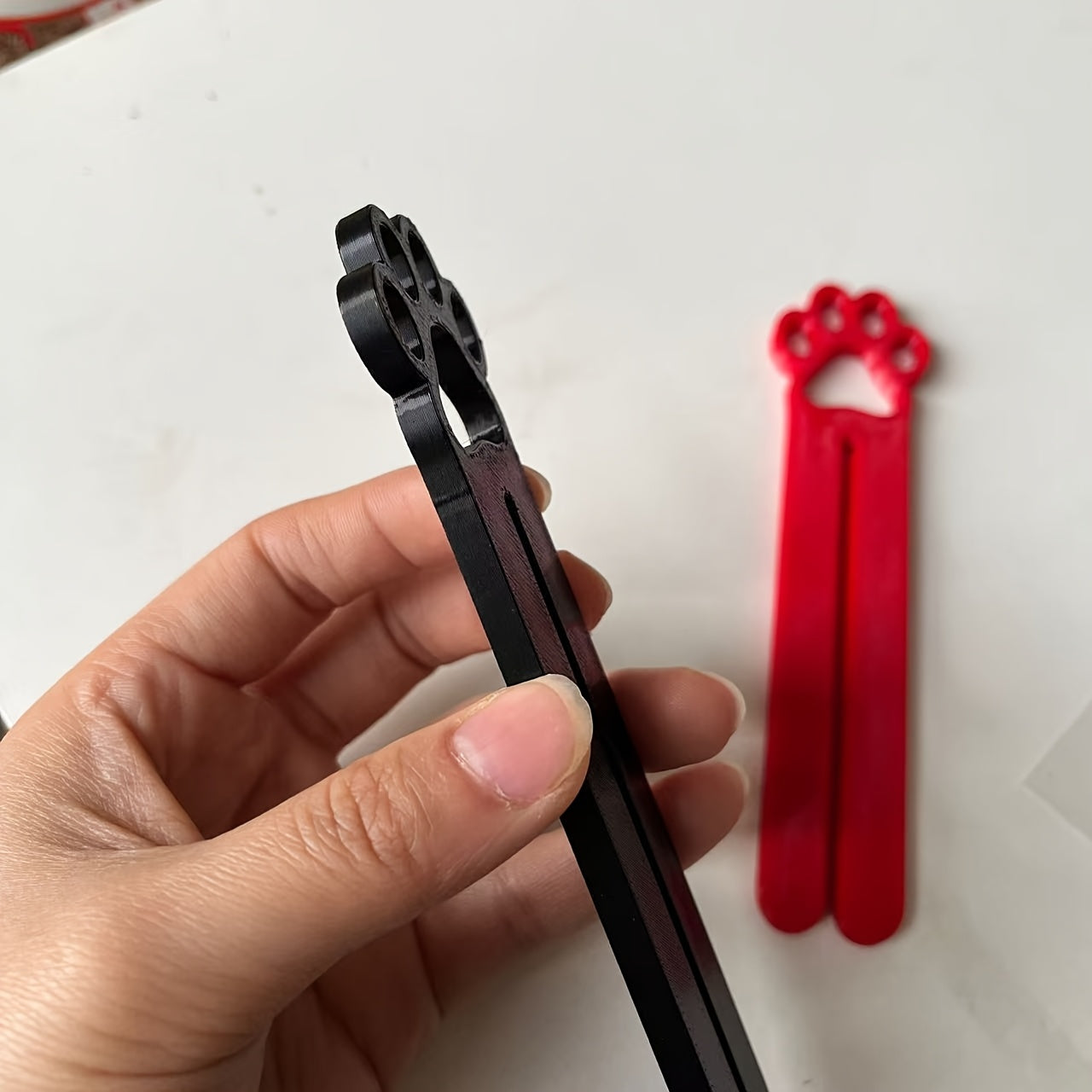 Cat-Claw Food Pouch Squeezer – product view 4
